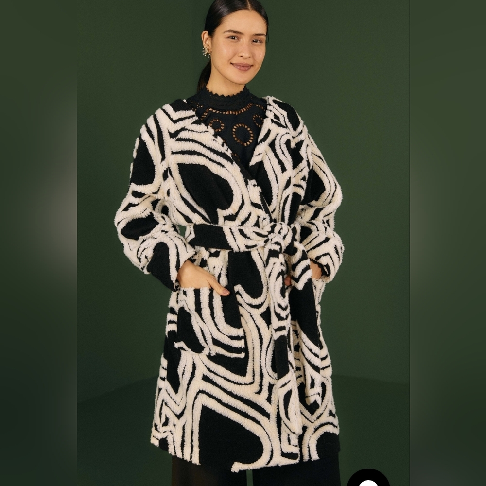 Farm Rio: Black and White Wild Hearts Fleece Coat